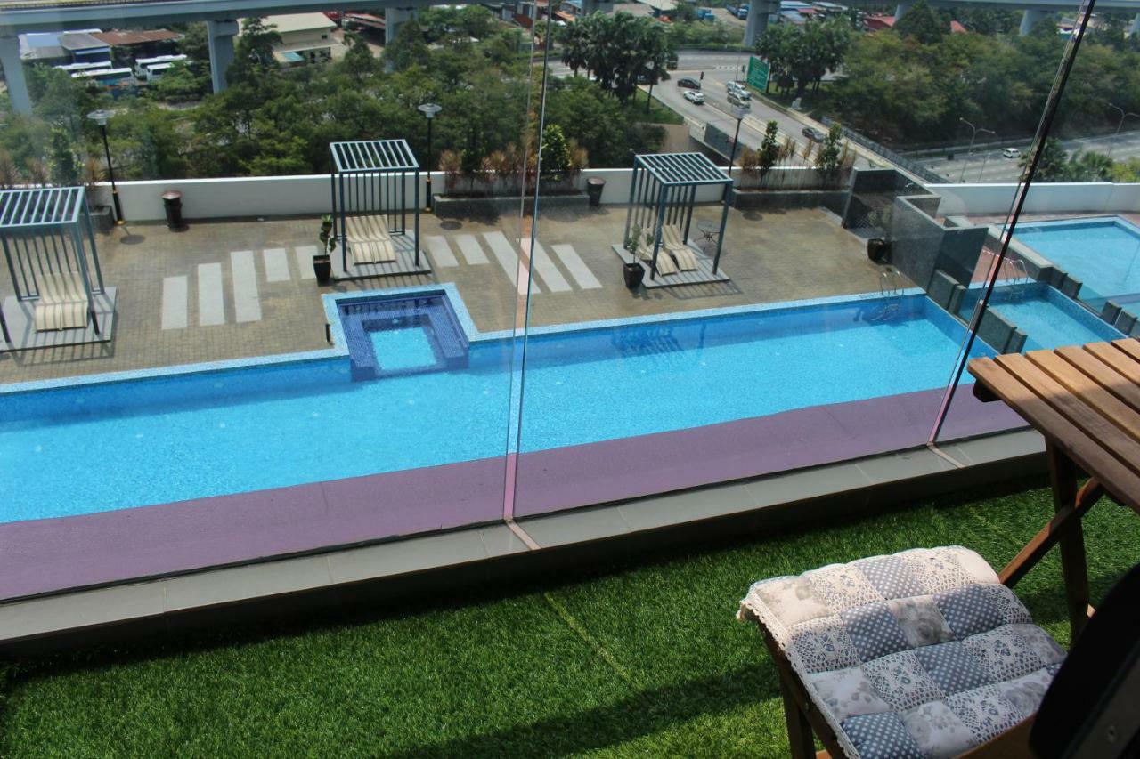 Mlh Deluxe Studio Suites @ Landmark Residence Cheras Eksteriør bilde